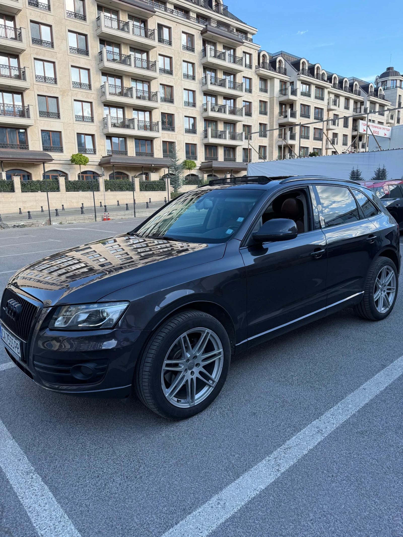 Audi Q5, снимка 6 - Автомобили и джипове - 55713317