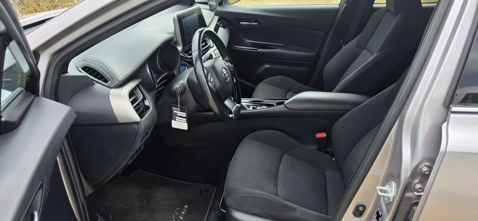 Toyota C-HR 1.8 hybrid , снимка 8 - Автомобили и джипове - 55817856