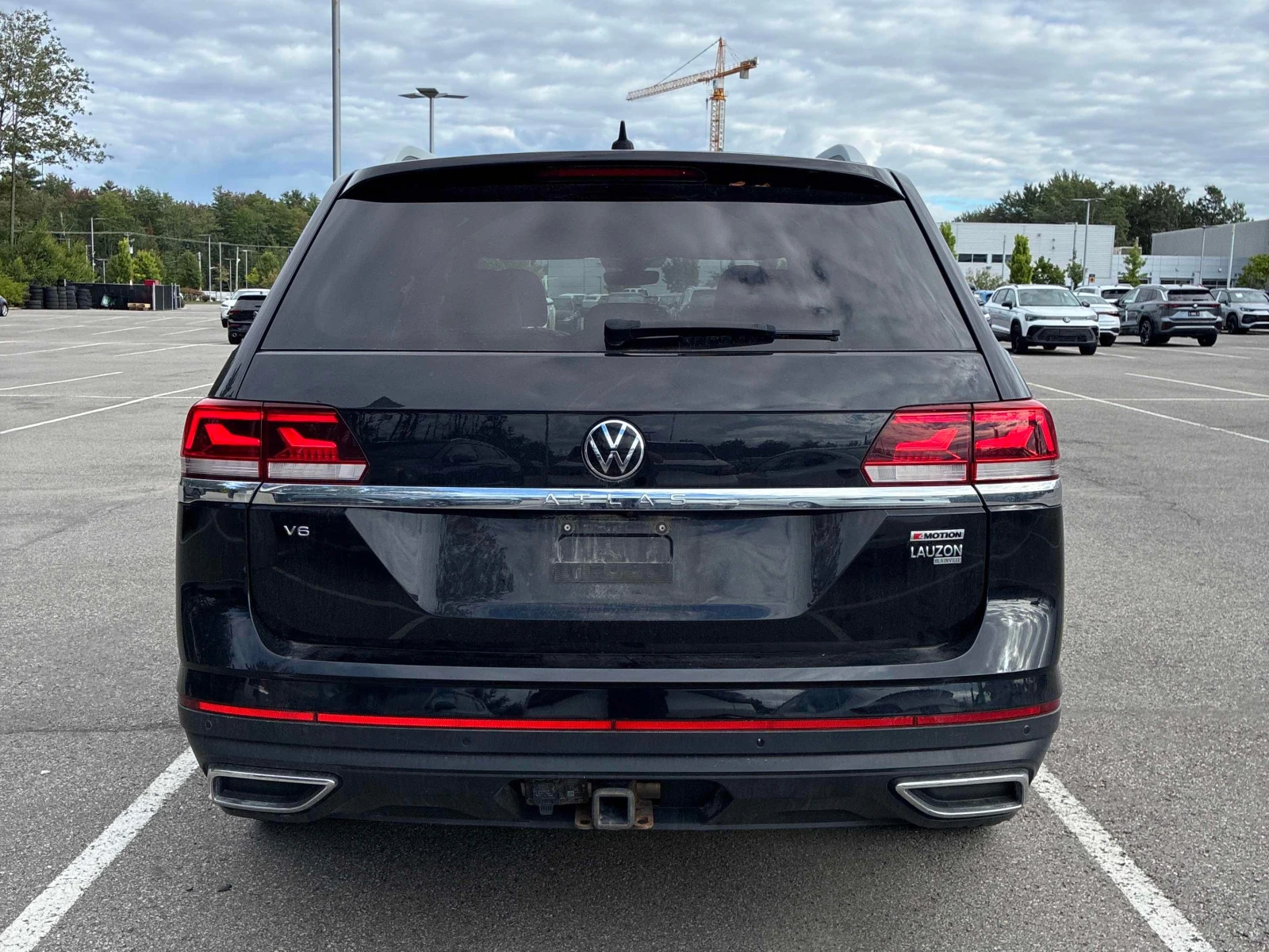 VW Atlas * Highline* CARFAX* ПАНО* ПОДГРЕВ* АВТОКРЕДИТ* , снимка 4 - Автомобили и джипове - 55991530