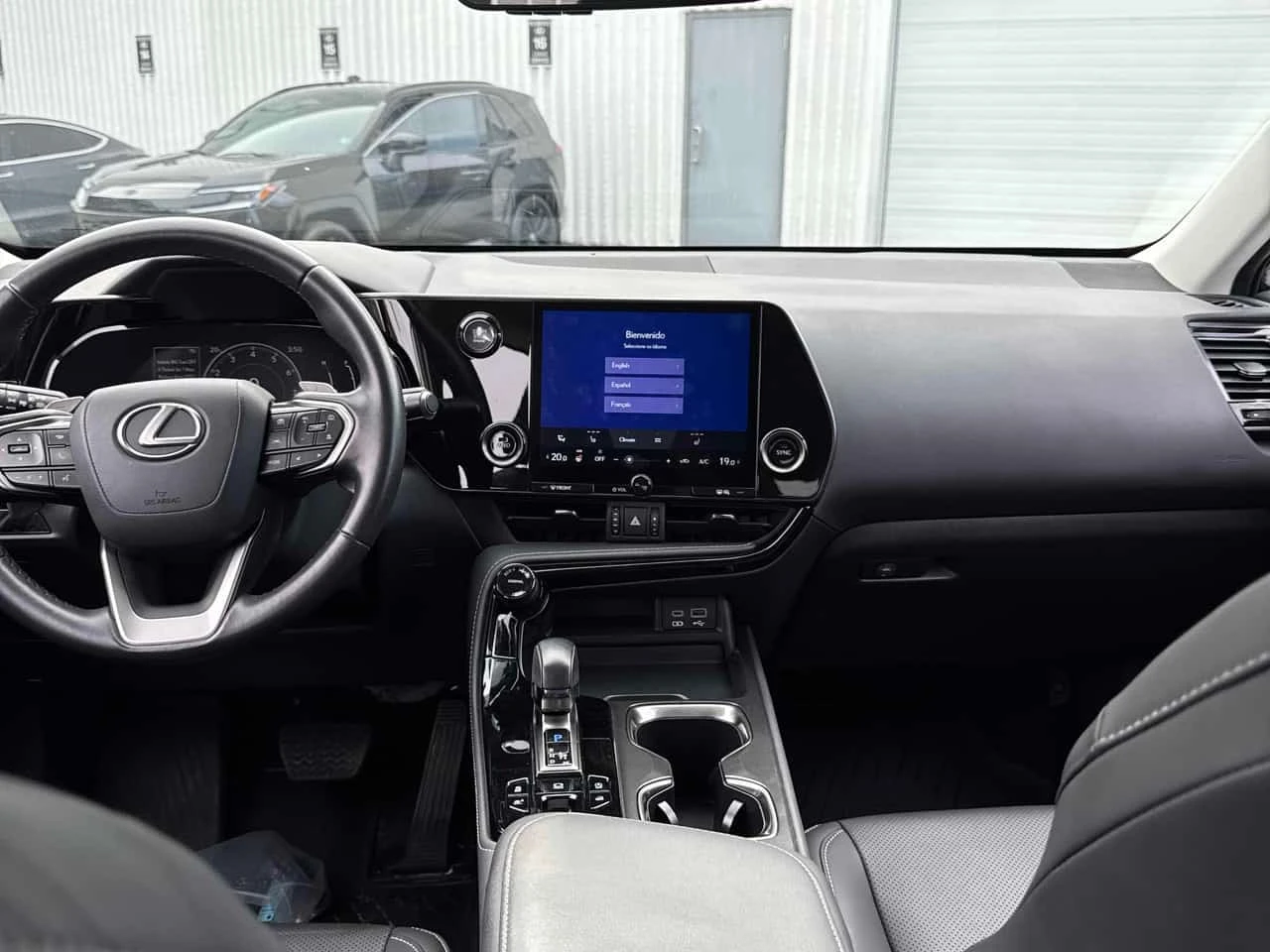 Lexus NX 250 * CARFAX * ��� ������������ ������ | Mobile.bg � ����������� 9