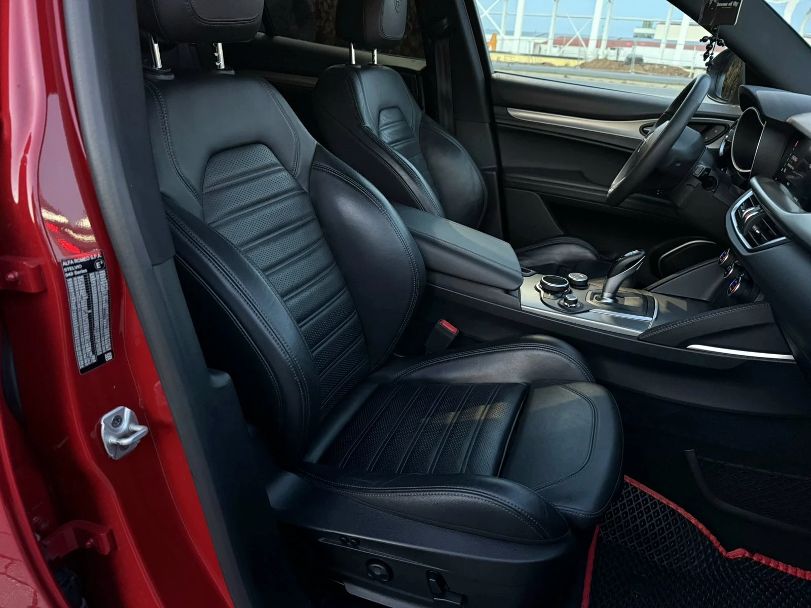 Alfa Romeo Stelvio B-Tech / Sport (Edizione Sport) | Mobile.bg � ����������� 10