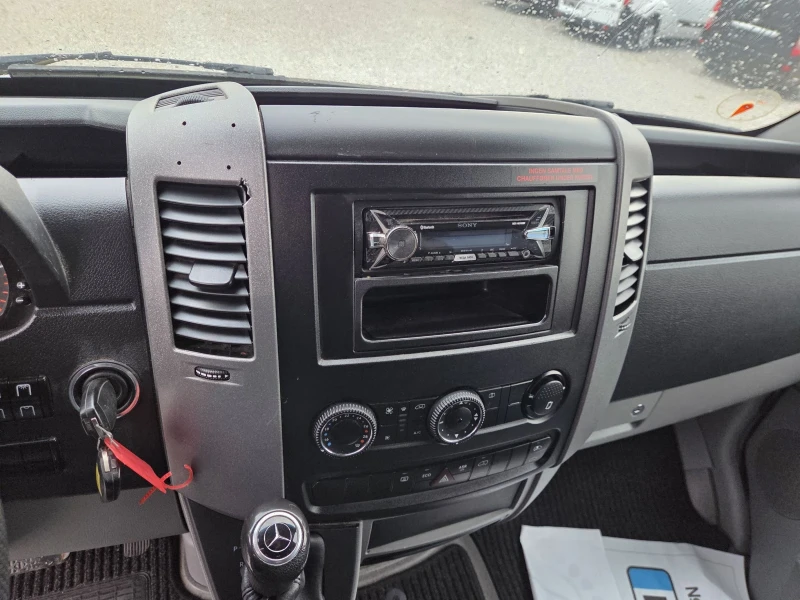 Mercedes-Benz Sprinter 316 CDI, Пътнически, 9местен, Климатик, Падащ борд, снимка 11 - Бусове и автобуси - 52926555