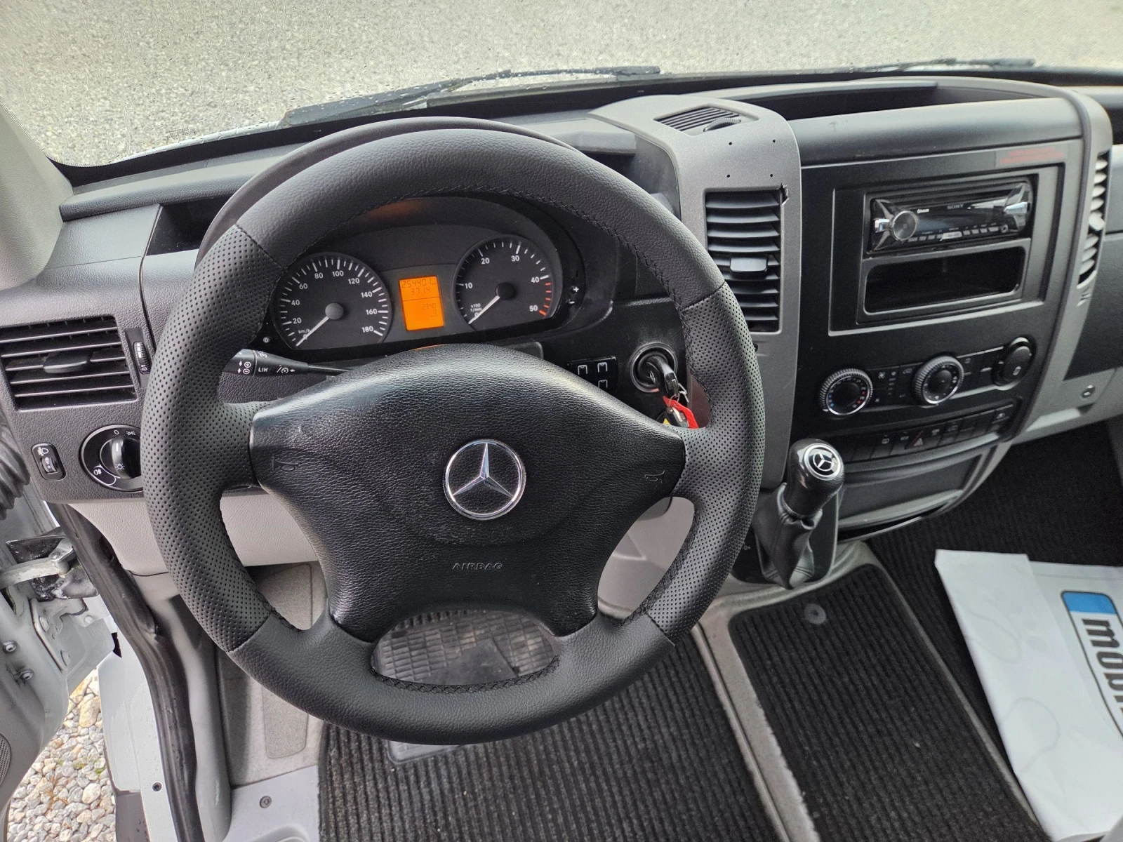 Mercedes-Benz Sprinter 316 CDI, Пътнически, 9местен, Климатик, Падащ борд - изображение 10