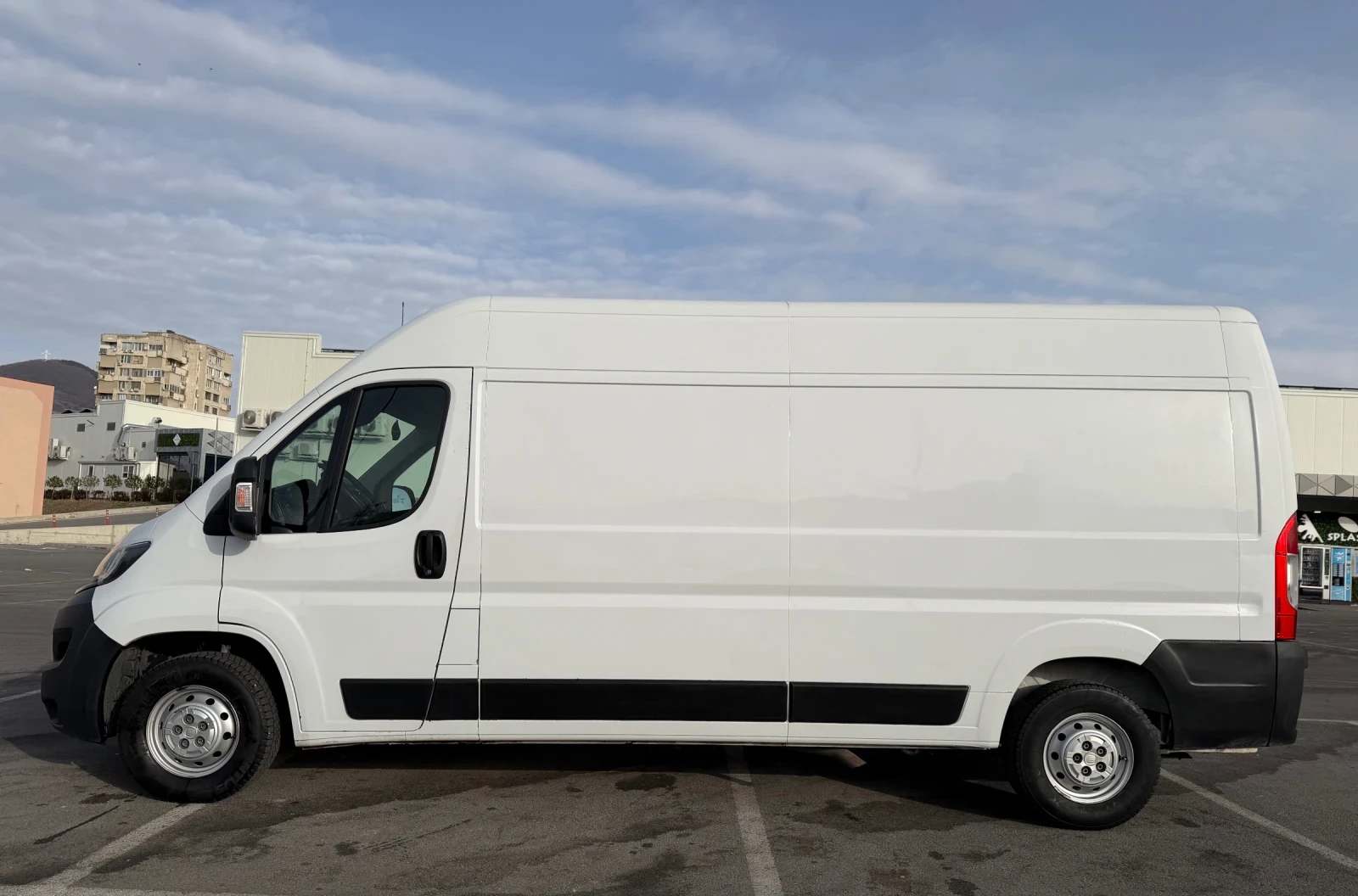 Fiat Ducato 2.3Multijet/Хладилен/НОВ ДВИГАТЕЛ, снимка 2 - Бусове и автобуси - 53928738
