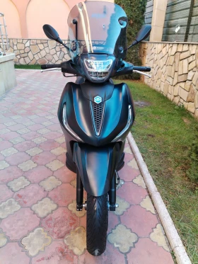 Piaggio Beverly 300HPE S ABS ASR NOV!!! , снимка 7