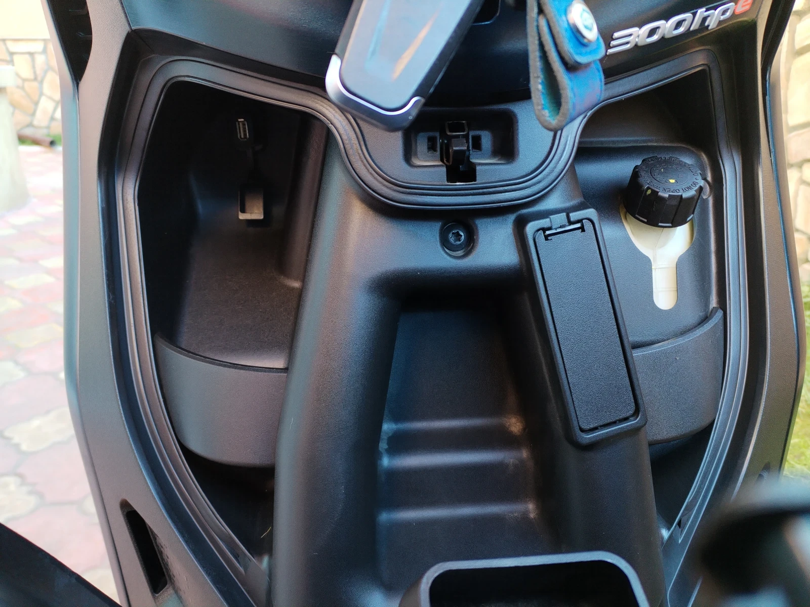 Piaggio Beverly 300HPE S ABS ASR NOV!!!  | Mobile.bg   16