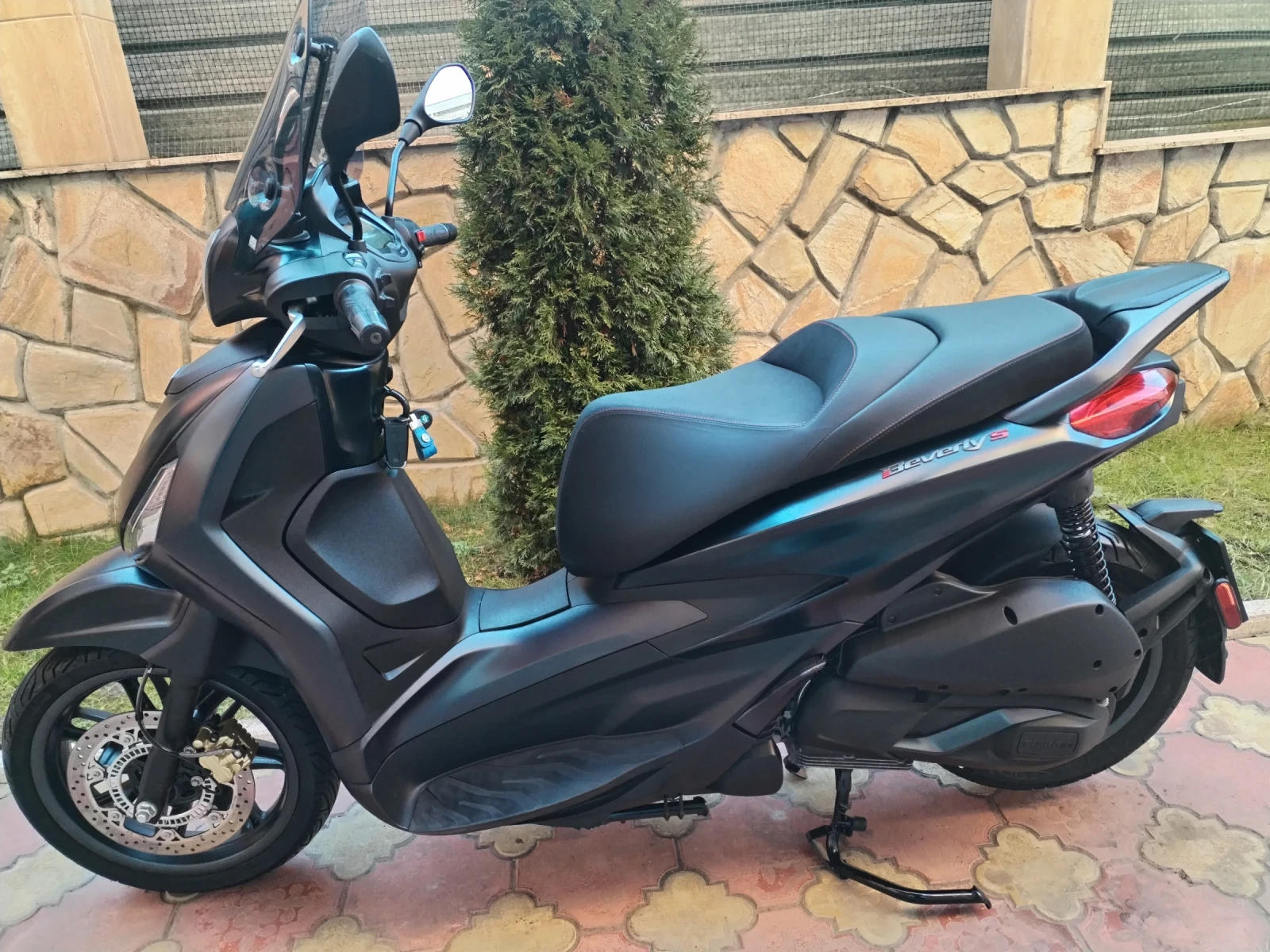 Piaggio Beverly 300HPE S ABS ASR NOV!!!  - изображение 4