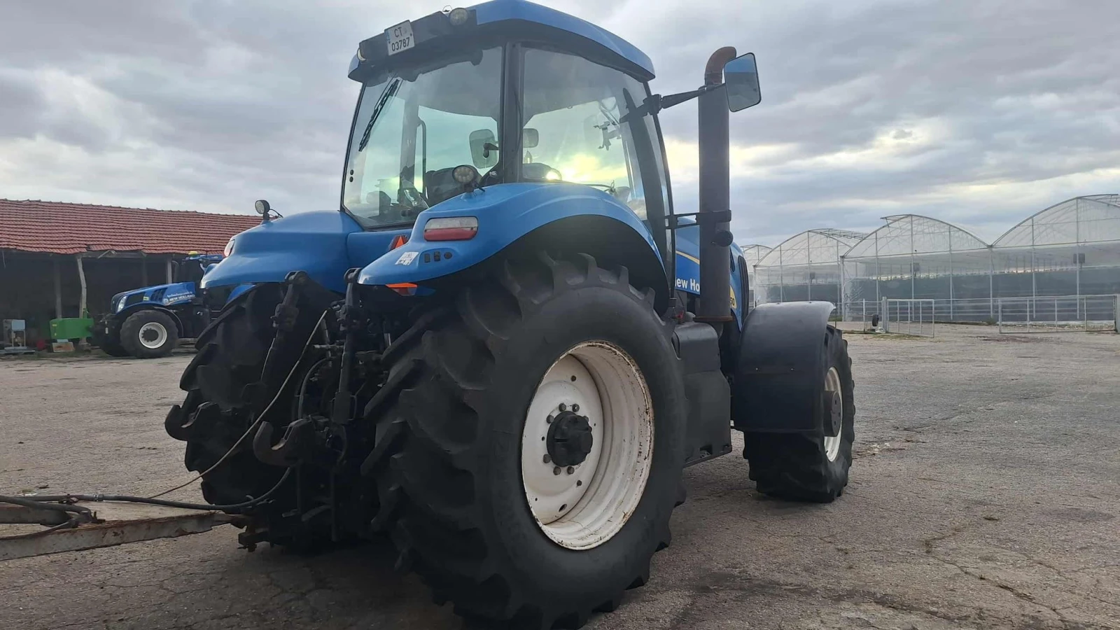 Трактор New Holland T8050  - изображение 3
