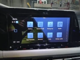 VW Golf 8, снимка 9