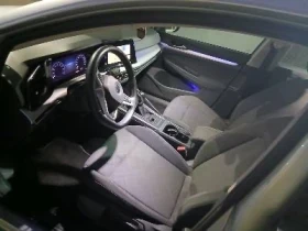 VW Golf 8, снимка 8