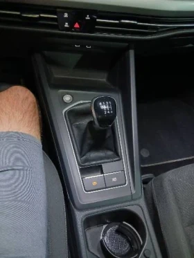 VW Golf 8, снимка 14