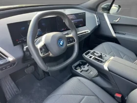 BMW iX xDrive40 = Sport Package = Гаранция, снимка 5