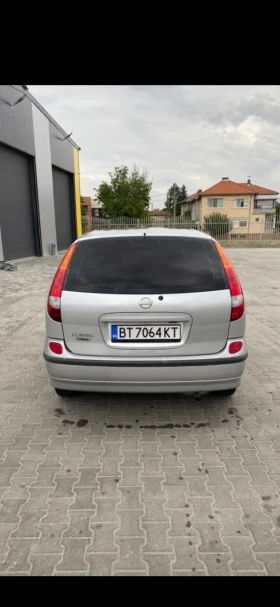 Nissan Almera tino 1.8i, Бензин, NAVI, Климатроник.Всичко платено!, снимка 6