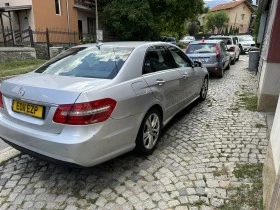 Mercedes-Benz E 220, снимка 7