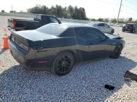 Dodge Challenger R/T 6.4 HEMI Scat Pack 2022г, снимка 3