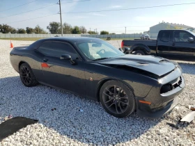 Dodge Challenger R/T 6.4 HEMI Scat Pack 2022г, снимка 4