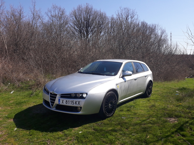 Alfa Romeo 159 sportwagon 1.9jtd , снимка 1 - Автомобили и джипове - 46087150