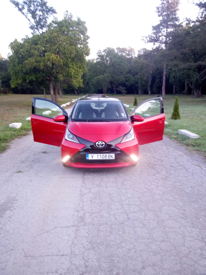 Toyota Aygo, снимка 1 - Автомобили и джипове - 46719100