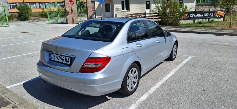 Mercedes-Benz C 180  TURBO CGI BlueEFFICIENCY , снимка 6 - Автомобили и джипове - 47219975