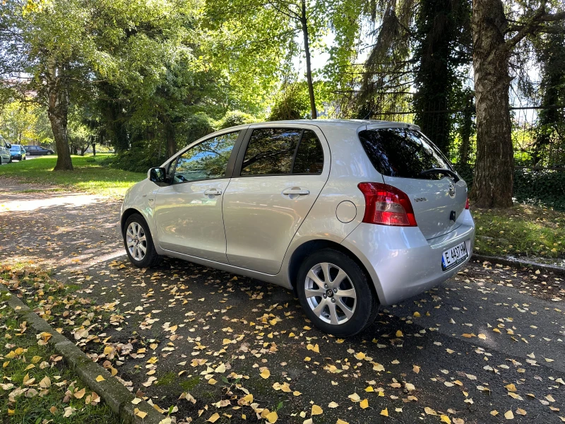 Toyota Yaris 1.4 D4D, снимка 4 - Автомобили и джипове - 47722260