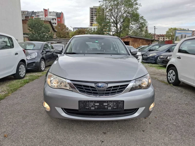 Subaru Impreza 2.0i Автоматик , снимка 1 - Автомобили и джипове - 47459437