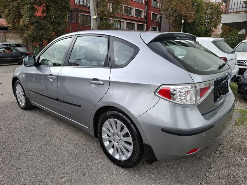 Subaru Impreza 2.0i Автоматик , снимка 5 - Автомобили и джипове - 47459437