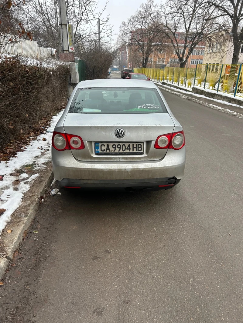 VW Jetta, снимка 1 - Автомобили и джипове - 48714800