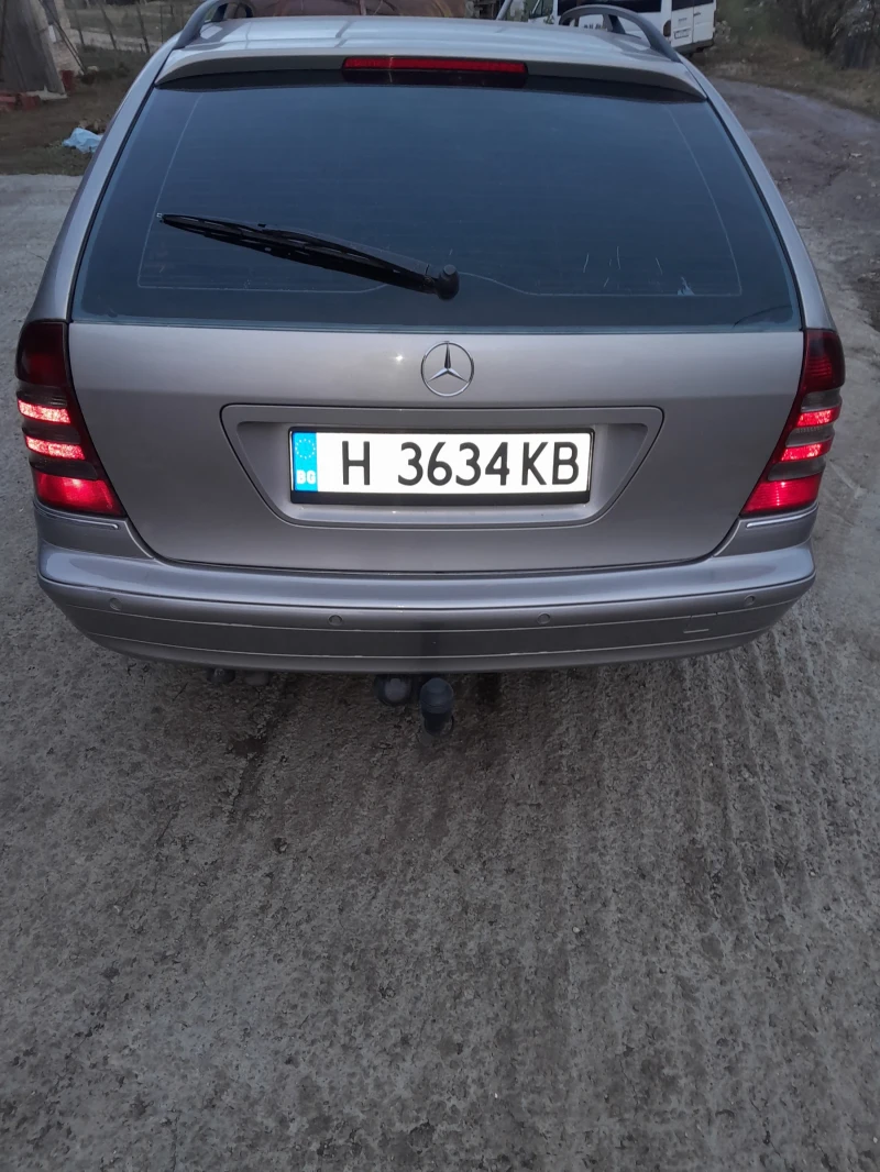 Mercedes-Benz C 270, снимка 3 - Автомобили и джипове - 48807598