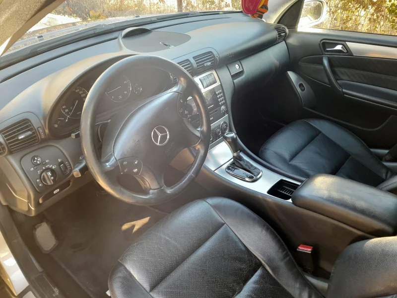 Mercedes-Benz C 270, снимка 5 - Автомобили и джипове - 48807598