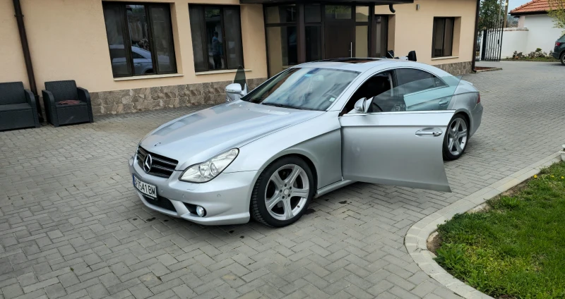 Mercedes-Benz CLS 350 AMG, снимка 2 - Автомобили и джипове - 52093761