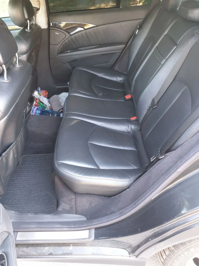 Mercedes-Benz E 320 Бензин-Газ, снимка 9 - Автомобили и джипове - 51027987