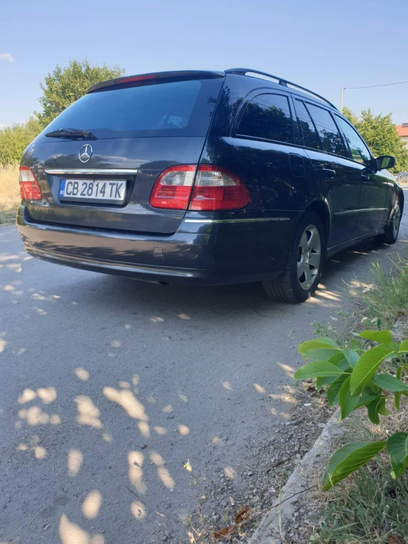 Mercedes-Benz E 320 Бензин-Газ, снимка 5 - Автомобили и джипове - 51027987