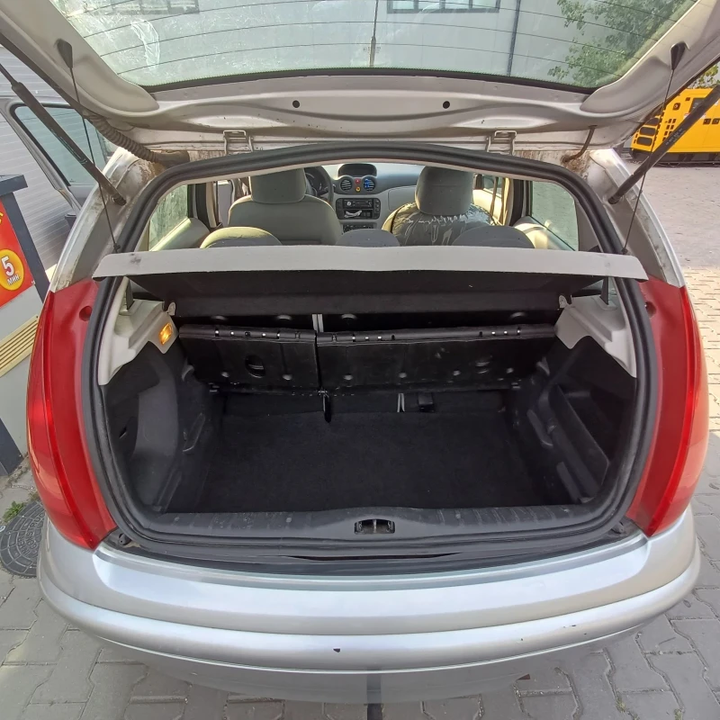 Citroen C3, снимка 8 - Автомобили и джипове - 52808701