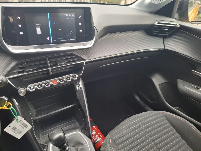 Peugeot 208 1.5BlueHDI* * Аctive* * EURO6 6Ck, снимка 16 - Автомобили и джипове - 52469251