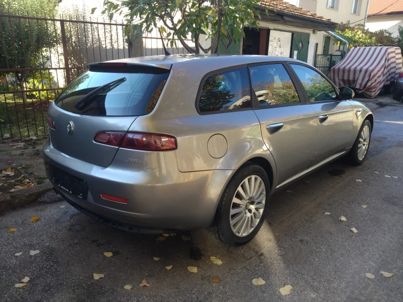 Alfa Romeo 159 sportwagon, снимка 3 - Автомобили и джипове - 52613804
