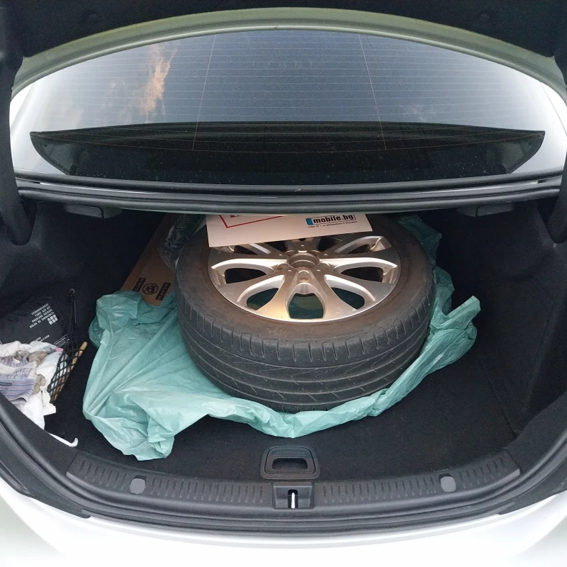 Mercedes-Benz E 350, снимка 13 - Автомобили и джипове - 52615217