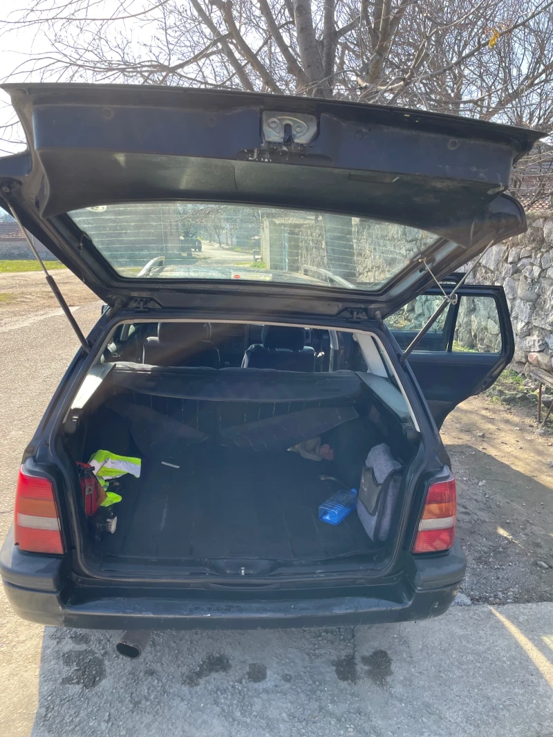 VW Golf, снимка 4 - Автомобили и джипове - 52864789