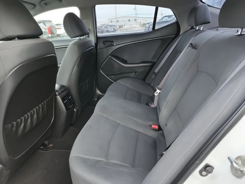 Kia Optima * LX * CARFAX * ЦЕНА ДО БГ, снимка 12 - Автомобили и джипове - 52865324