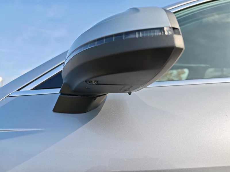 Audi A4 Allroad 2.0TDI 190k.s* S-line* Matix* Kam360* Digital , снимка 15 - Автомобили и джипове - 53004829