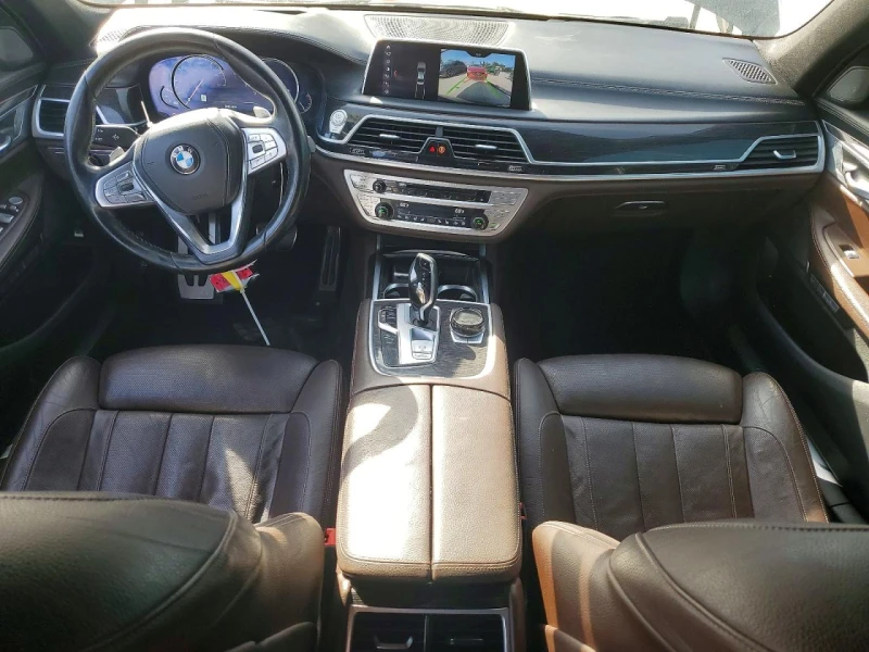 BMW 740 M PACK, снимка 8 - Автомобили и джипове - 53508703