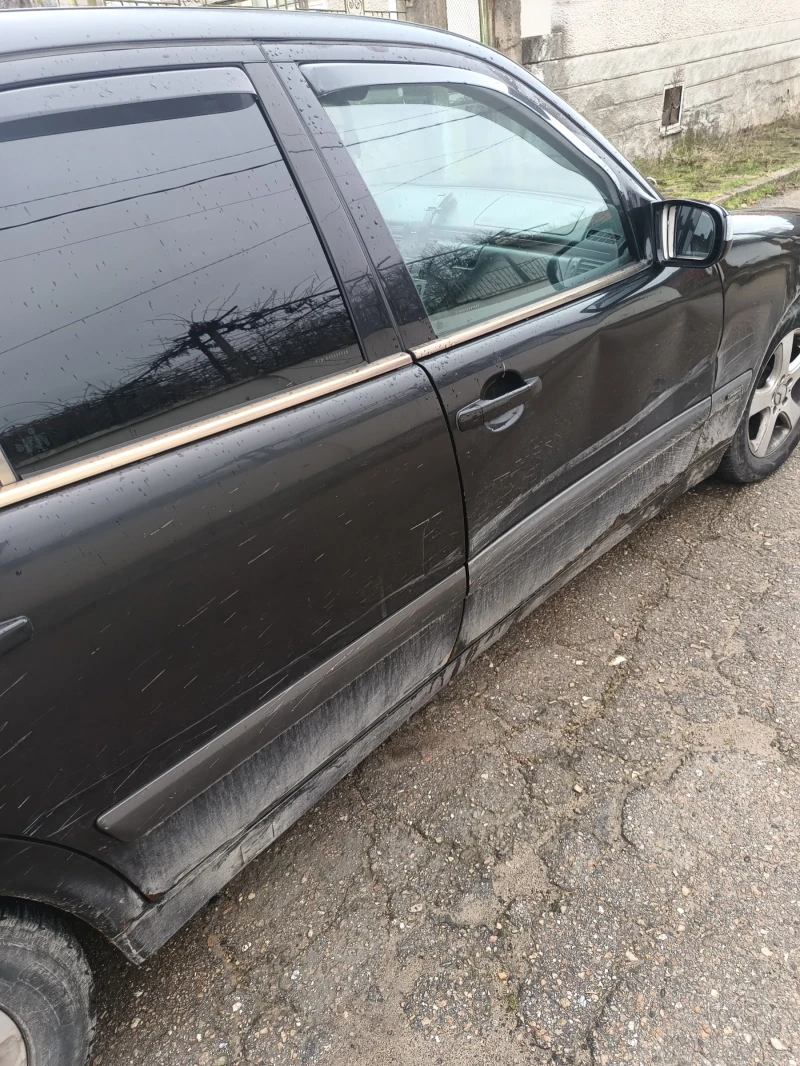 Mercedes-Benz E 220 38194, снимка 9 - Автомобили и джипове - 53571423