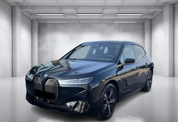 BMW iX xDrive40 = Sport Package = Гаранция