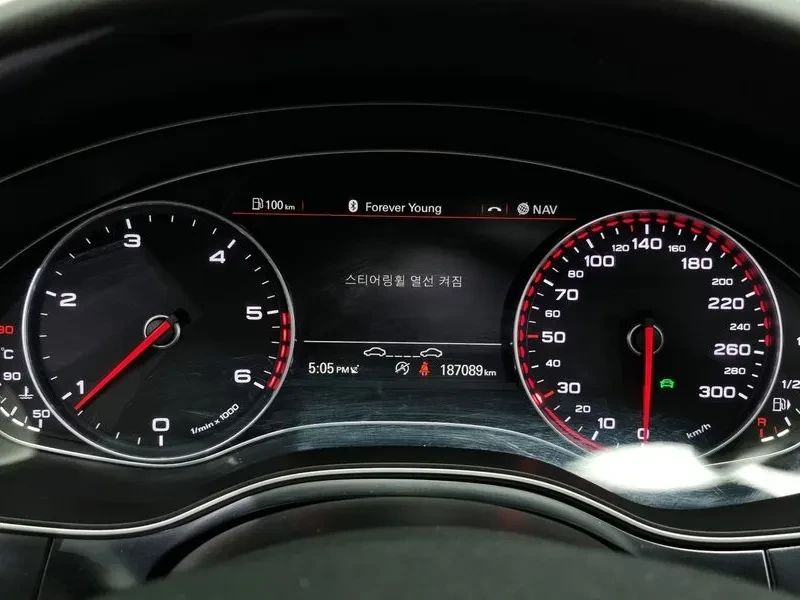 Audi A6 45 Tdi Quattro C7, снимка 16 - Автомобили и джипове - 56117299
