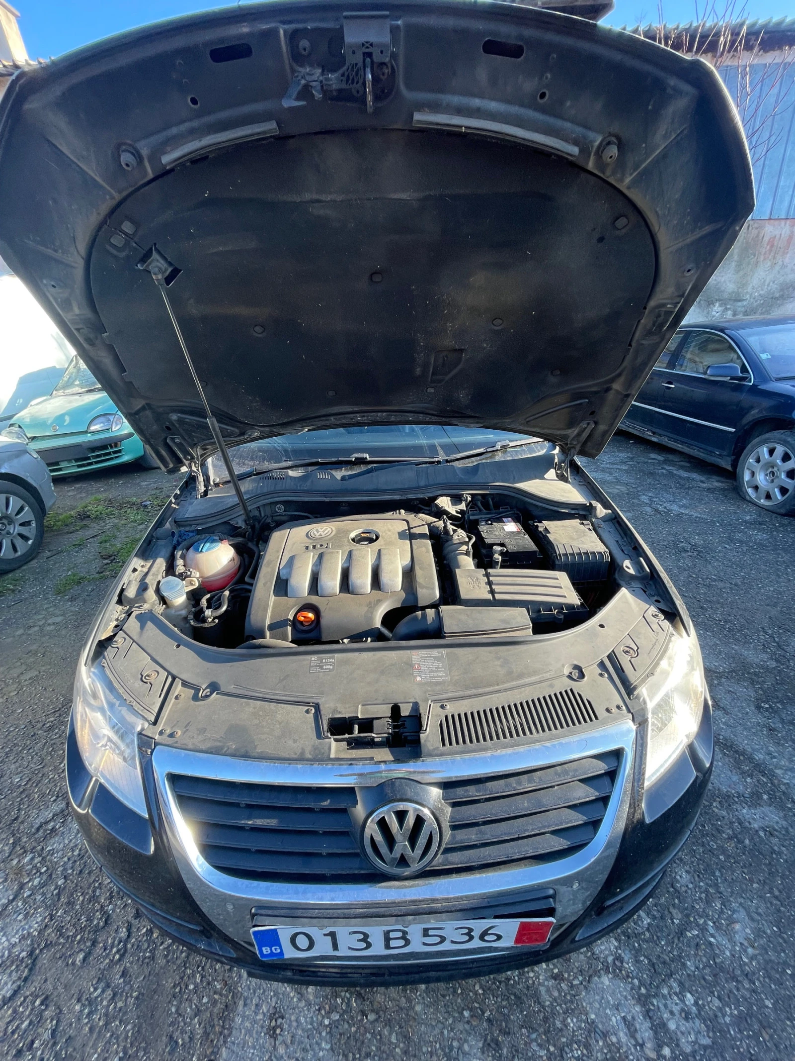 VW Passat 2.0tdi BKP 140hp НА ЧАСТИ, снимка 14 - Автомобили и джипове - 53538745