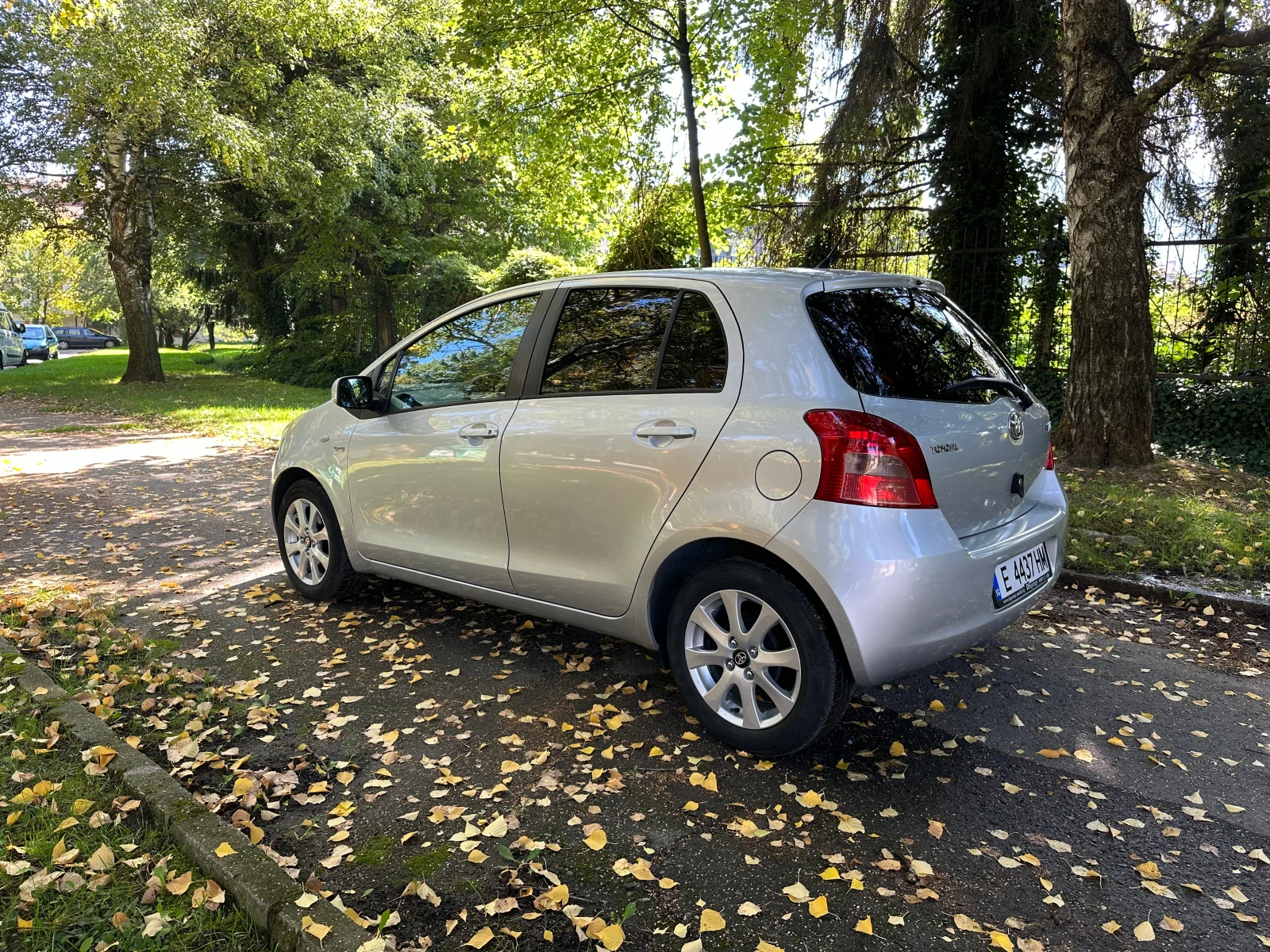 Toyota Yaris 1.4 D4D - изображение 4