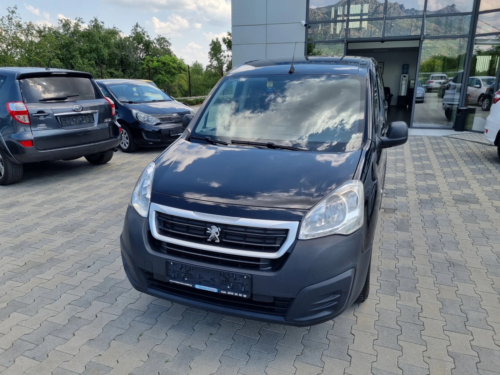 Citroen Berlingo 1.6HDi-2017г.EURO 6B* НАВИ, КАМЕРА, 2 СТРАНИЧНИ ВР - изображение 3