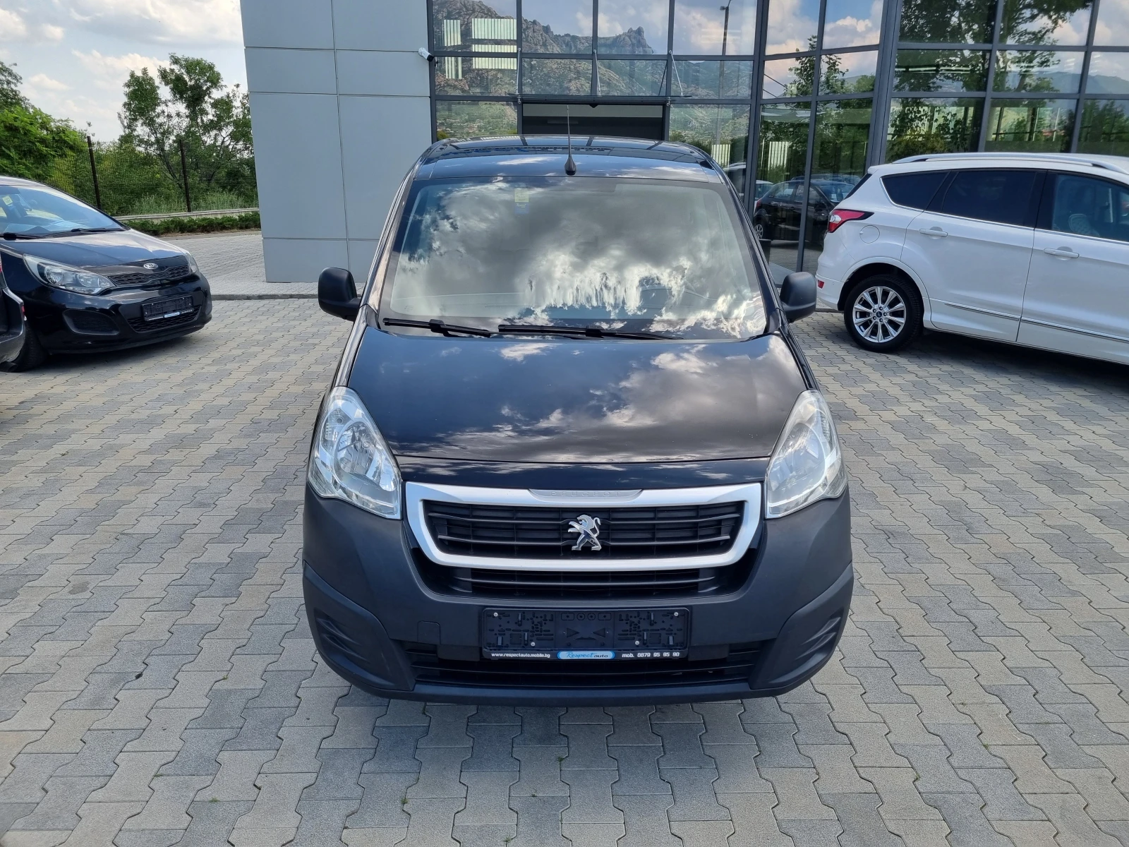 Citroen Berlingo 1.6HDi-2017г.EURO 6B* НАВИ, КАМЕРА, 2 СТРАНИЧНИ ВР - изображение 2