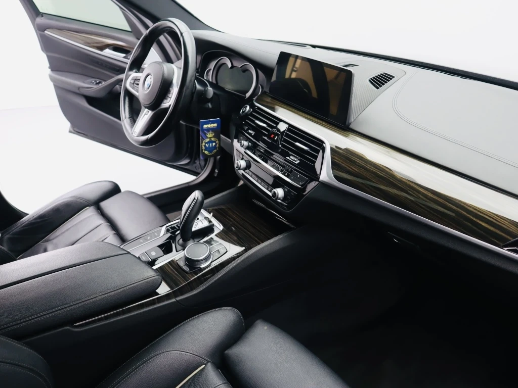 BMW 530E 530E/iPerformance/M-Pack/Distr/3D/M-Tock/360Cam/He - изображение 10