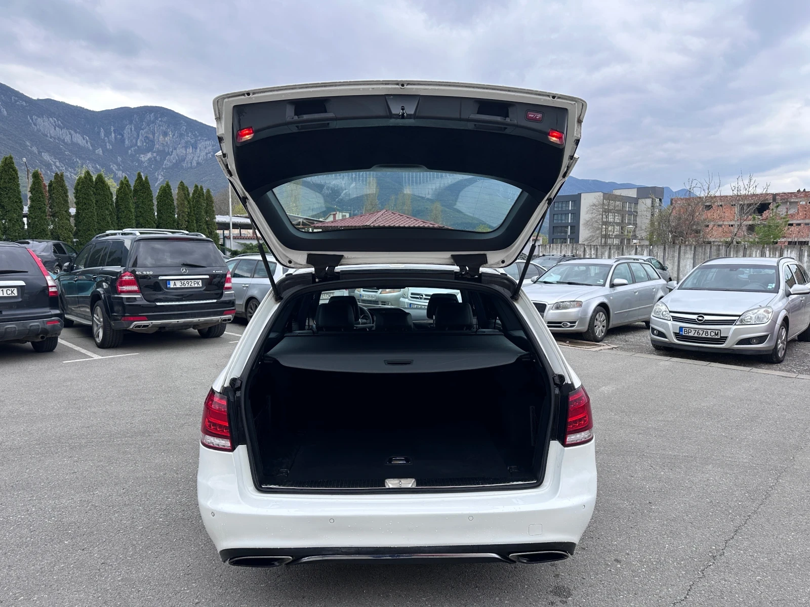 Mercedes-Benz E 220 2.2CDI - 9 - G TRONIC -  | Mobile.bg   17