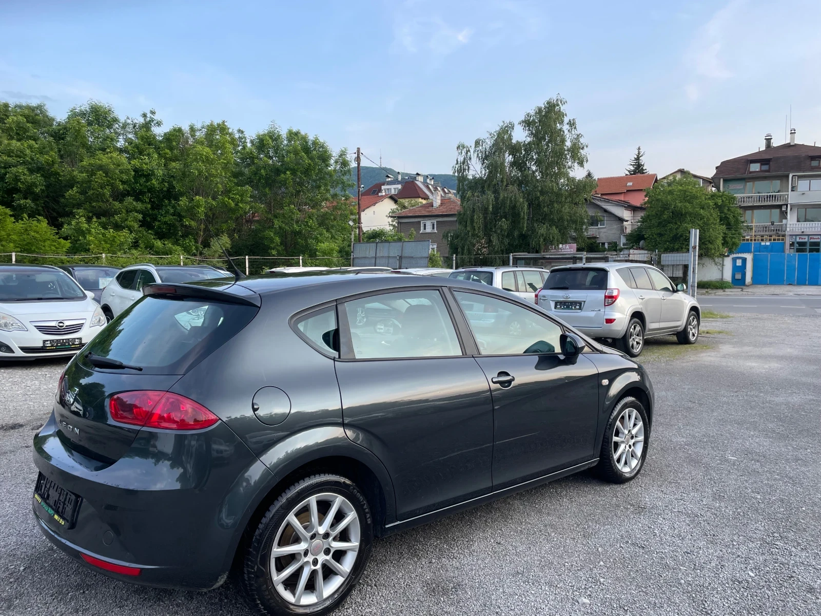 Seat Leon 1.6 TDI , 105коня, ЕВРО 5 - изображение 5